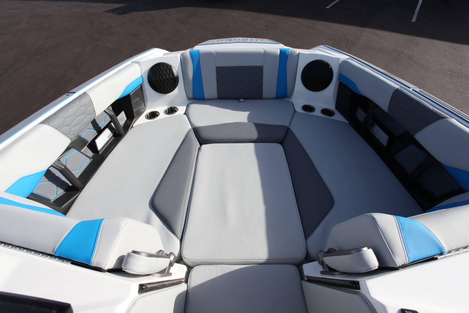  Malibu Wakesetter 24 MXZ