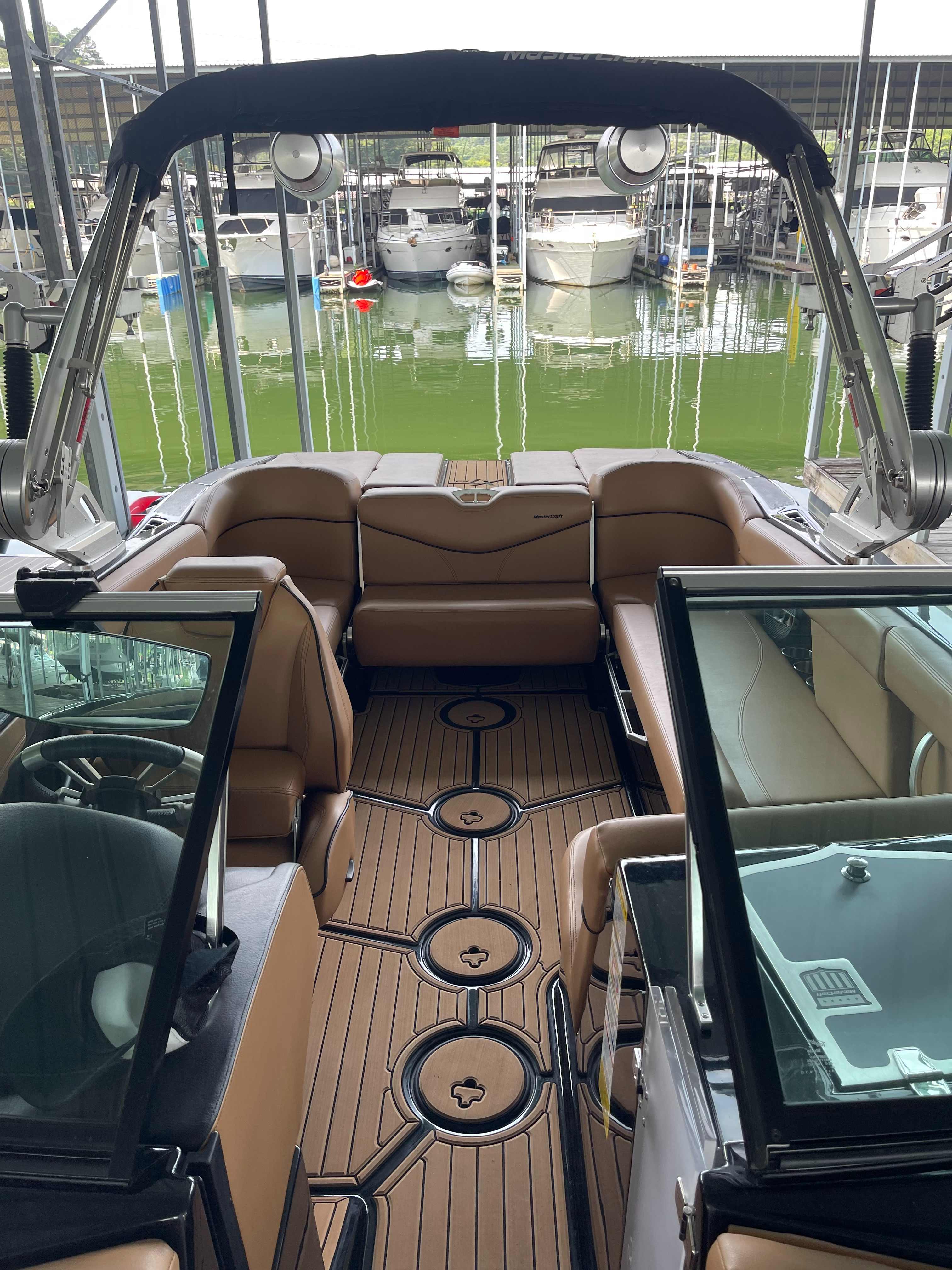 2020 Mastercraft XT23