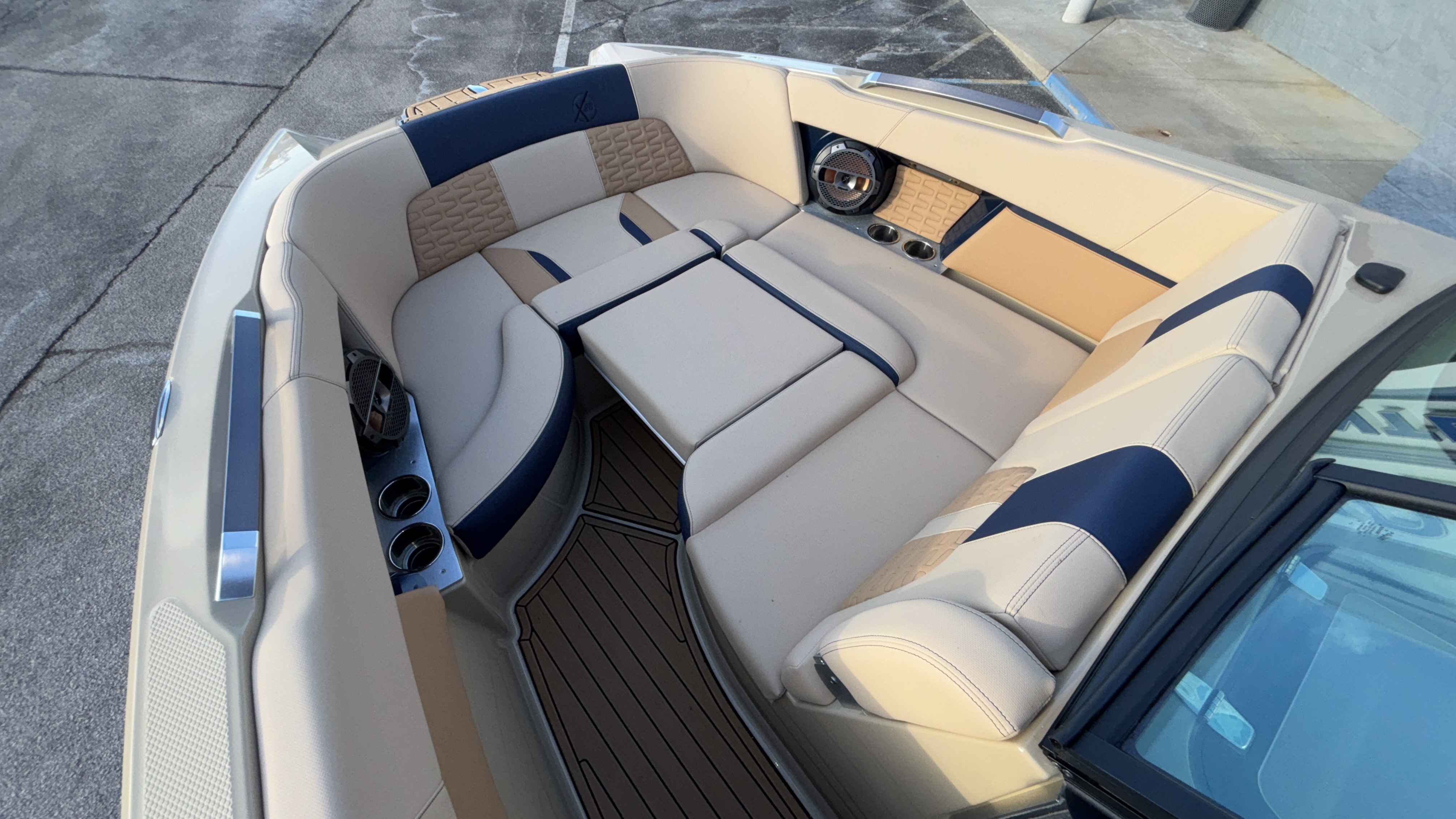 2022 MasterCraft X26