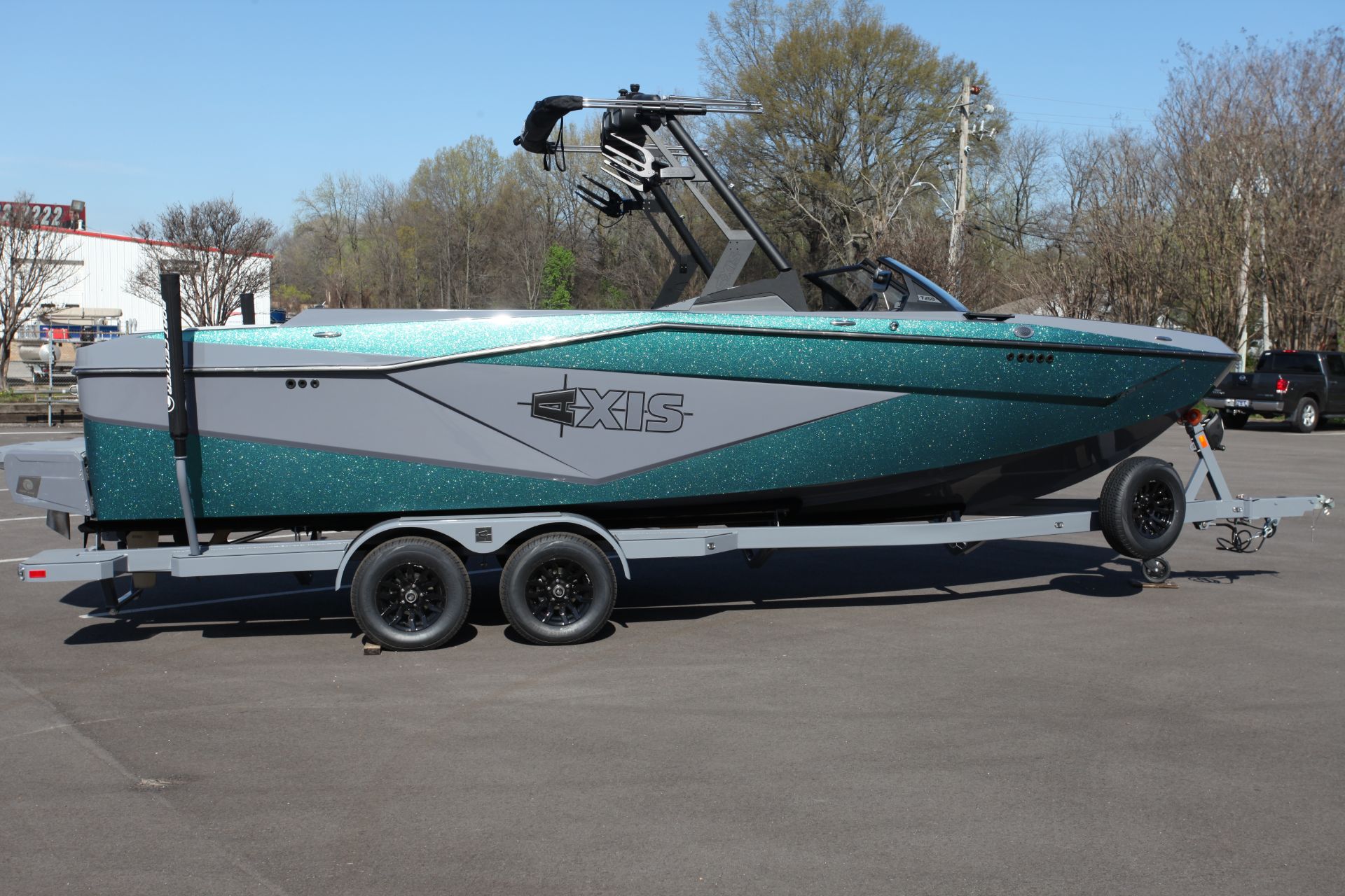  Axis T250