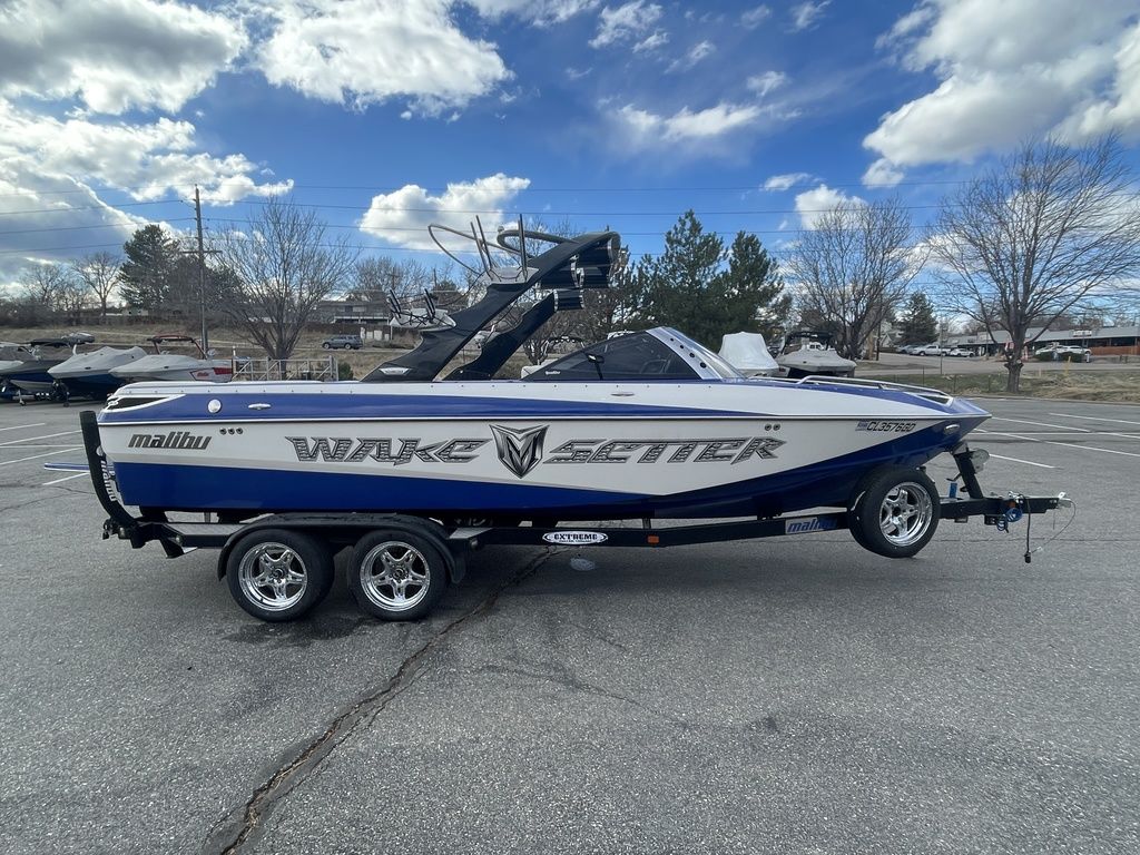 2008 Malibu 23 LSV