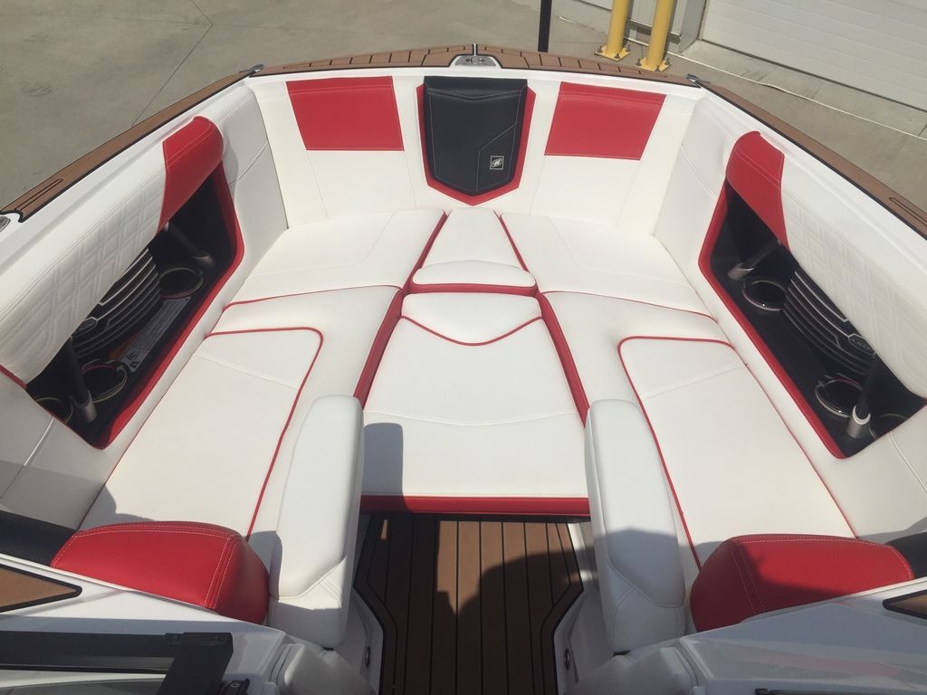 2020 Nautique Super Air Nautique G23
