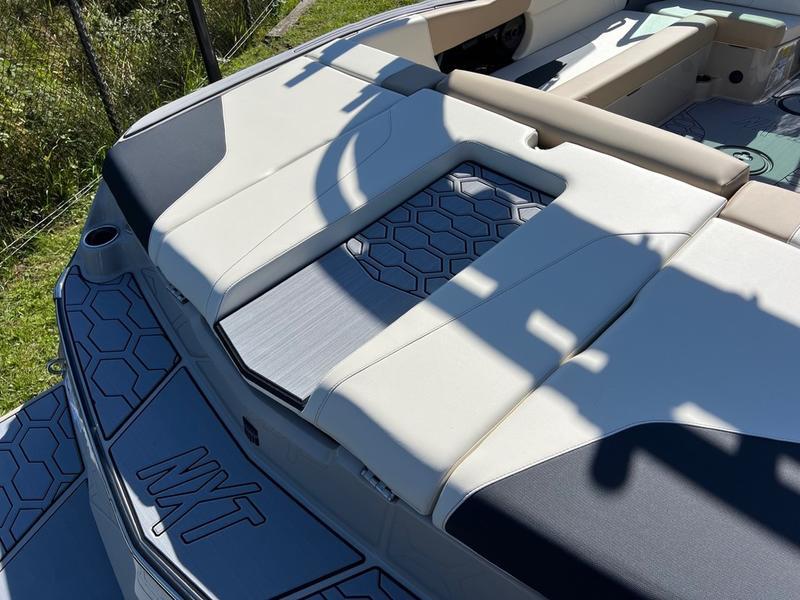 2025 MasterCraft NXT23