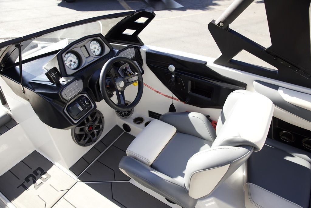 2019 Axis Wake Research T23