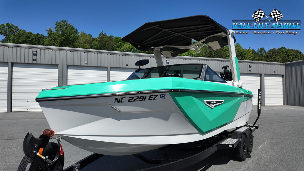 2022 Nautique S23