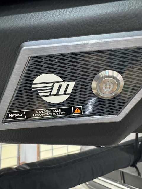 ***Malibu M240***