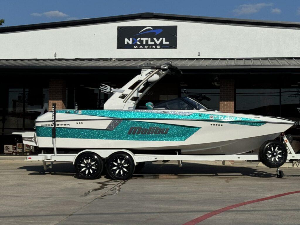 boat.Title