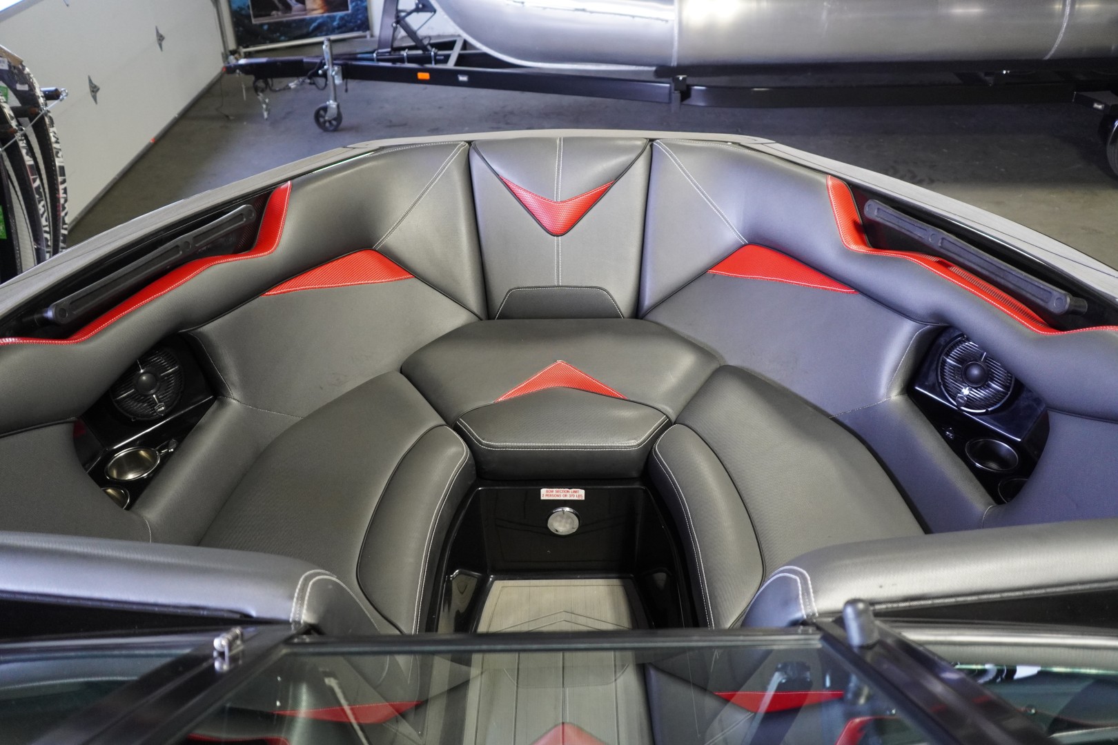 2017 Supreme Boats S211