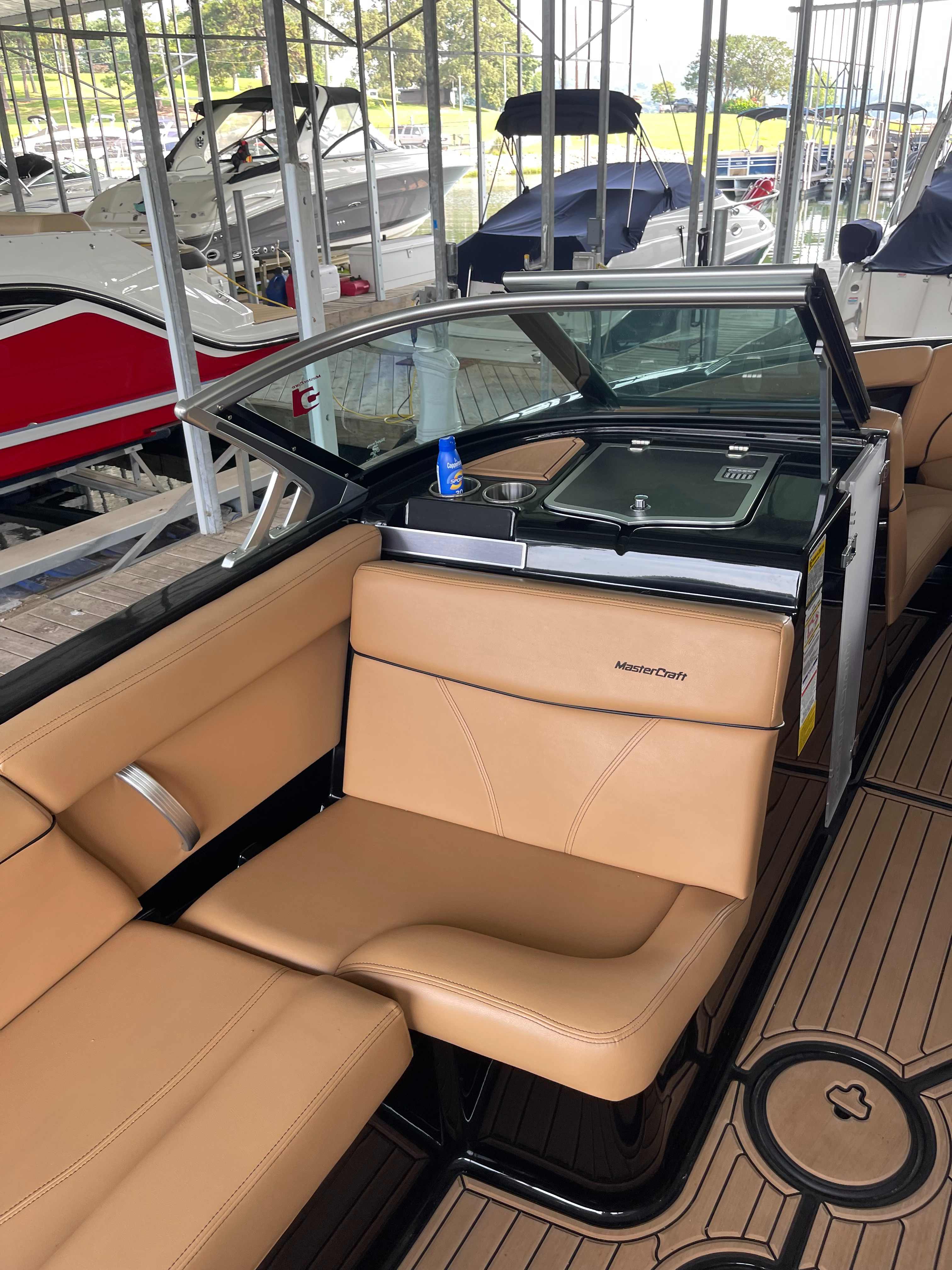 2020 Mastercraft XT23