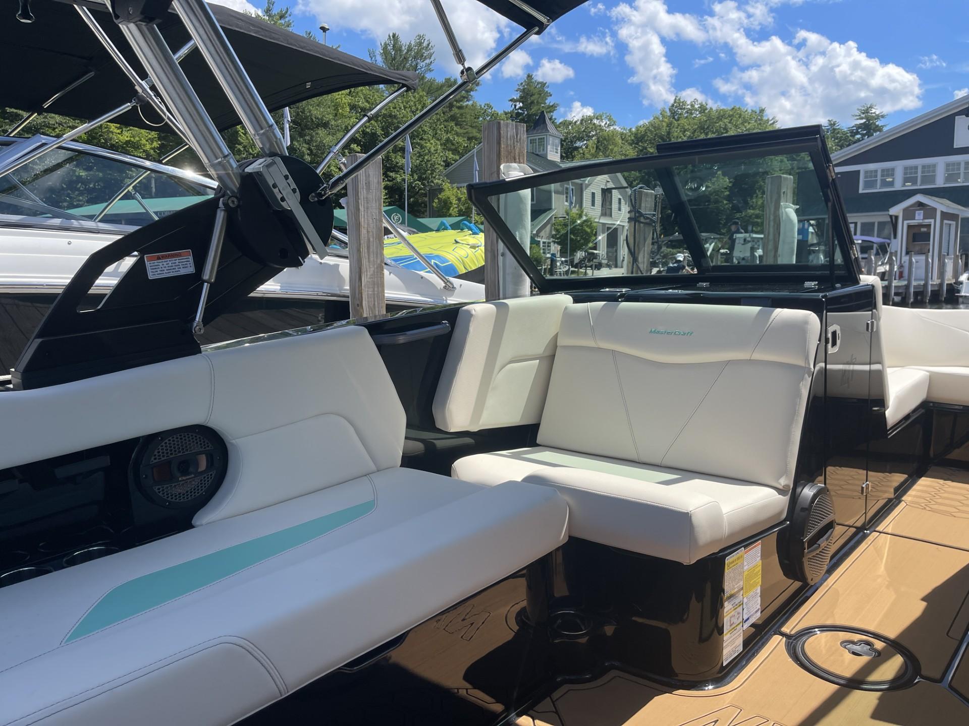 2024 MasterCraft NXT21