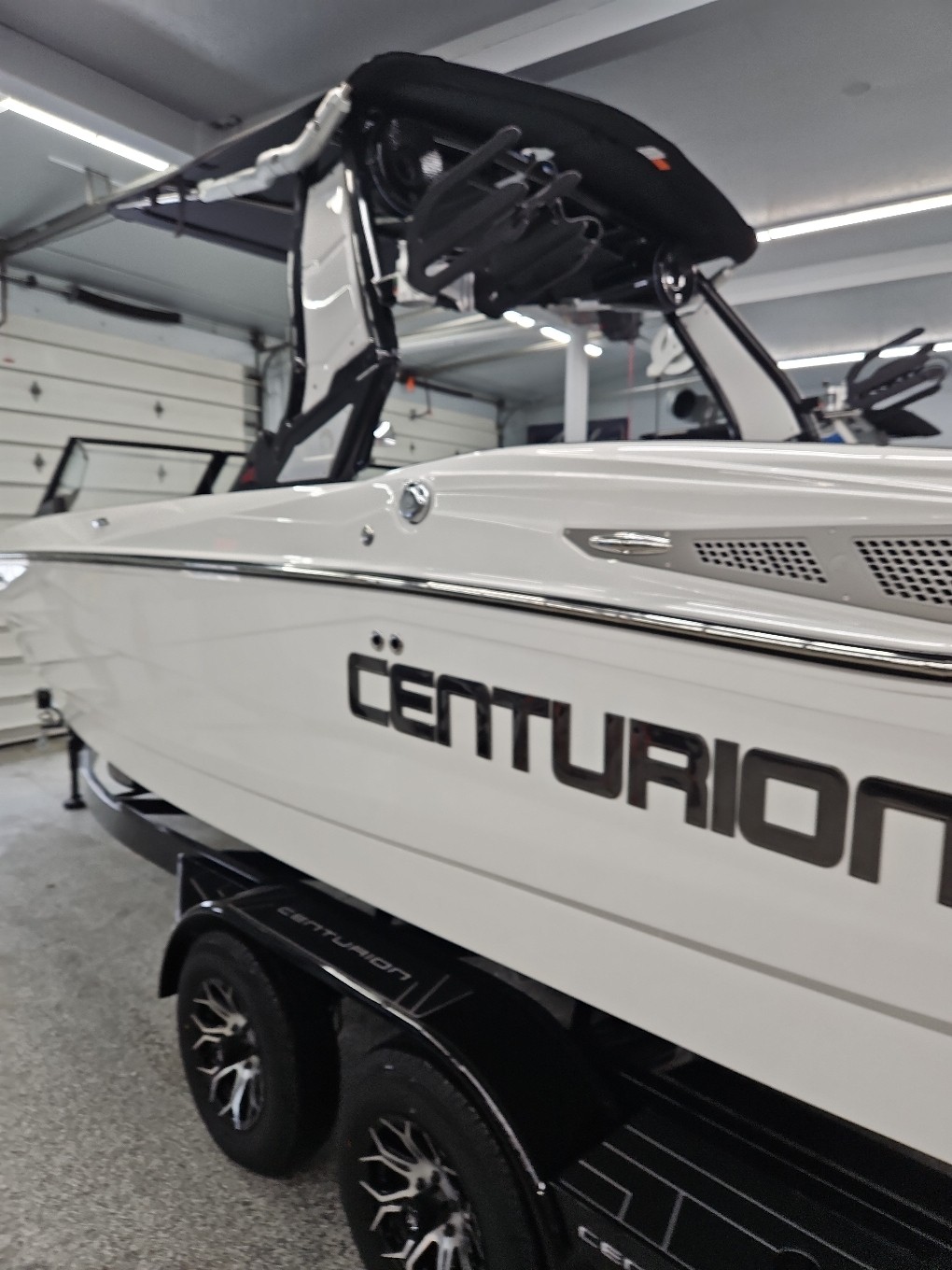 2025 Centurion NV213