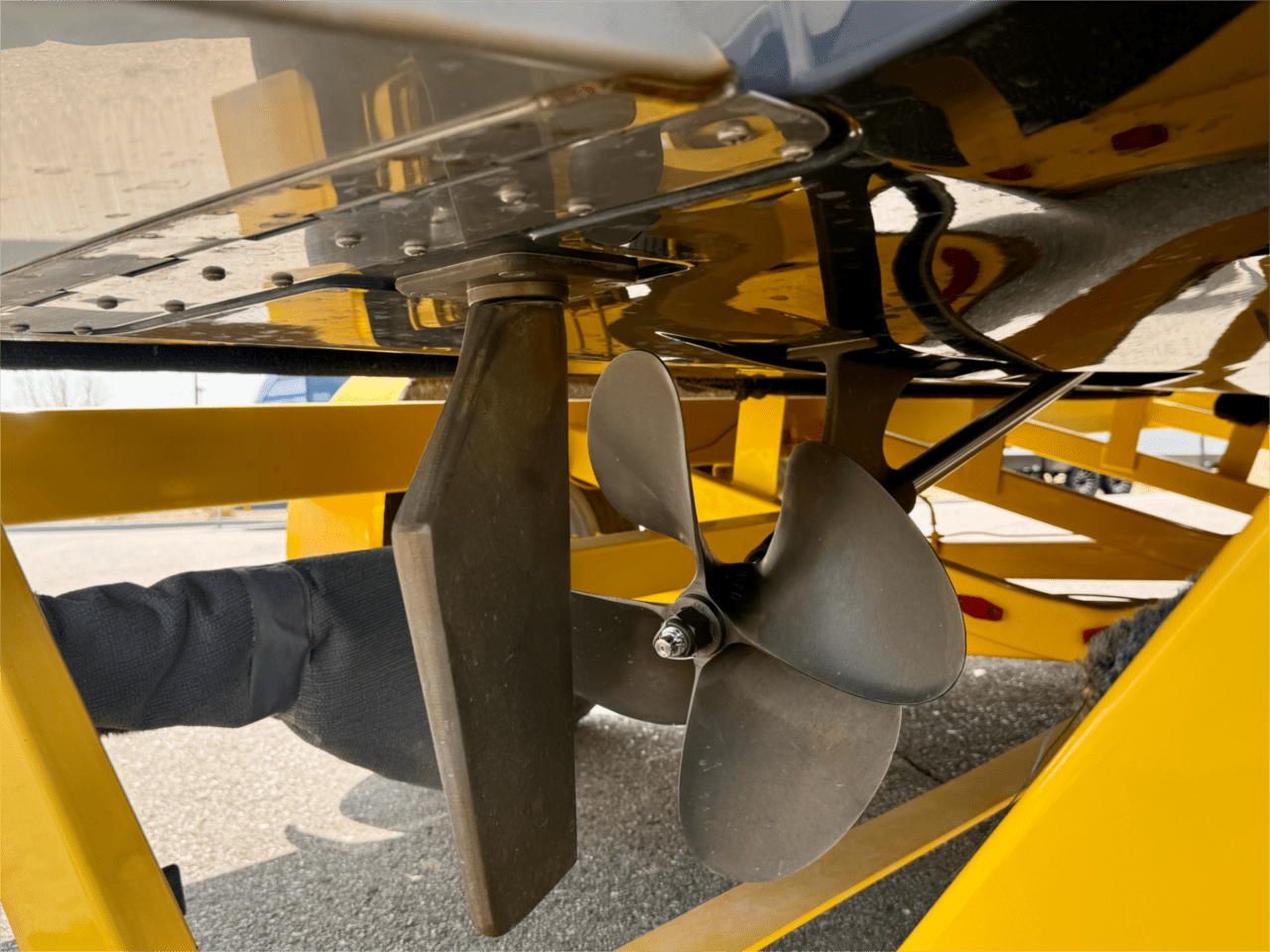 2015 Moomba Mondo SURF EDITION – Very Clean – Low Hours