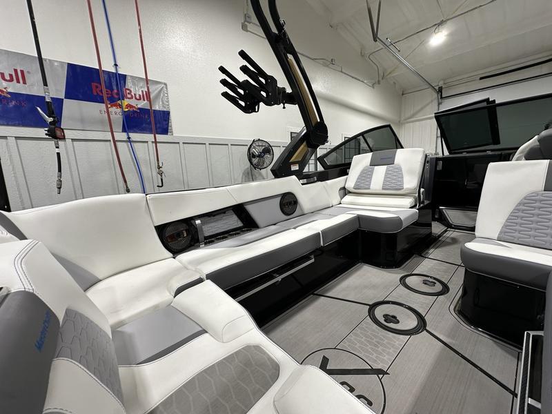 2024 MasterCraft X26