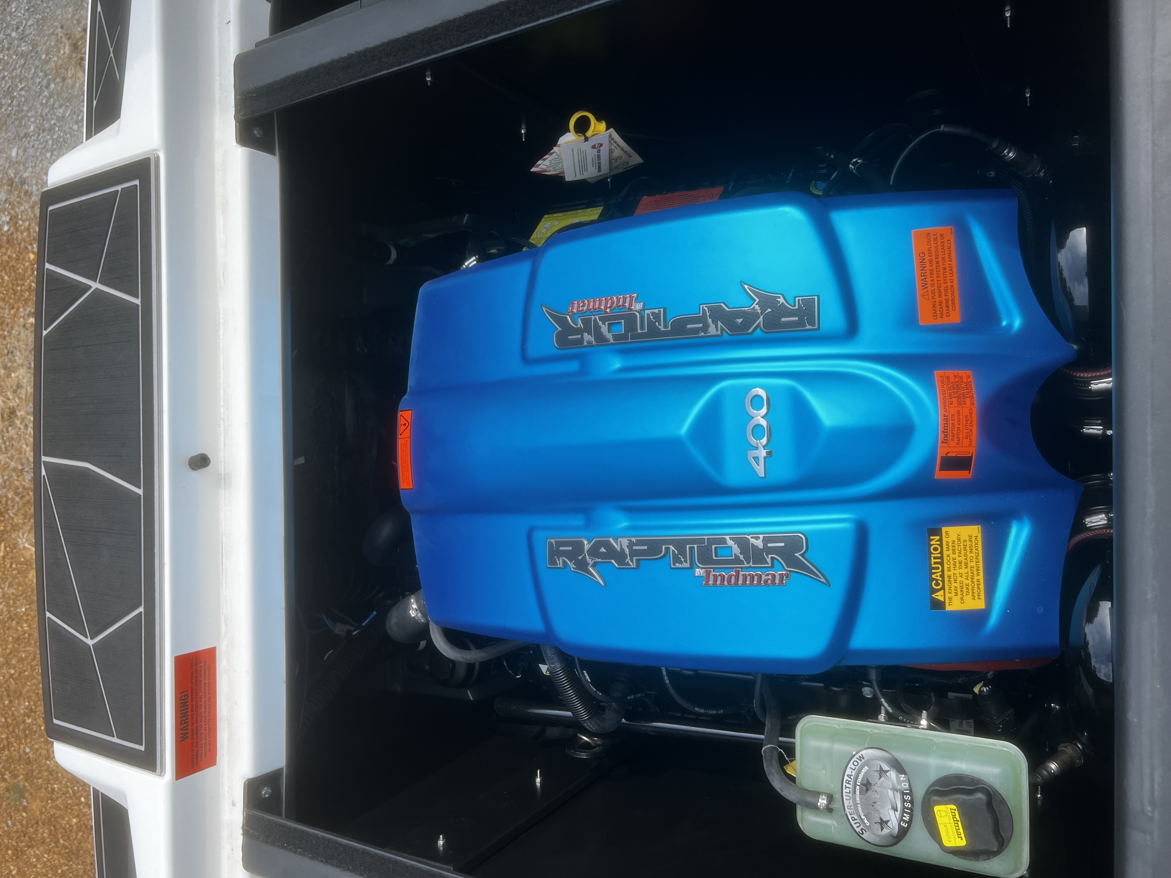 ATX wake/surf Boat
