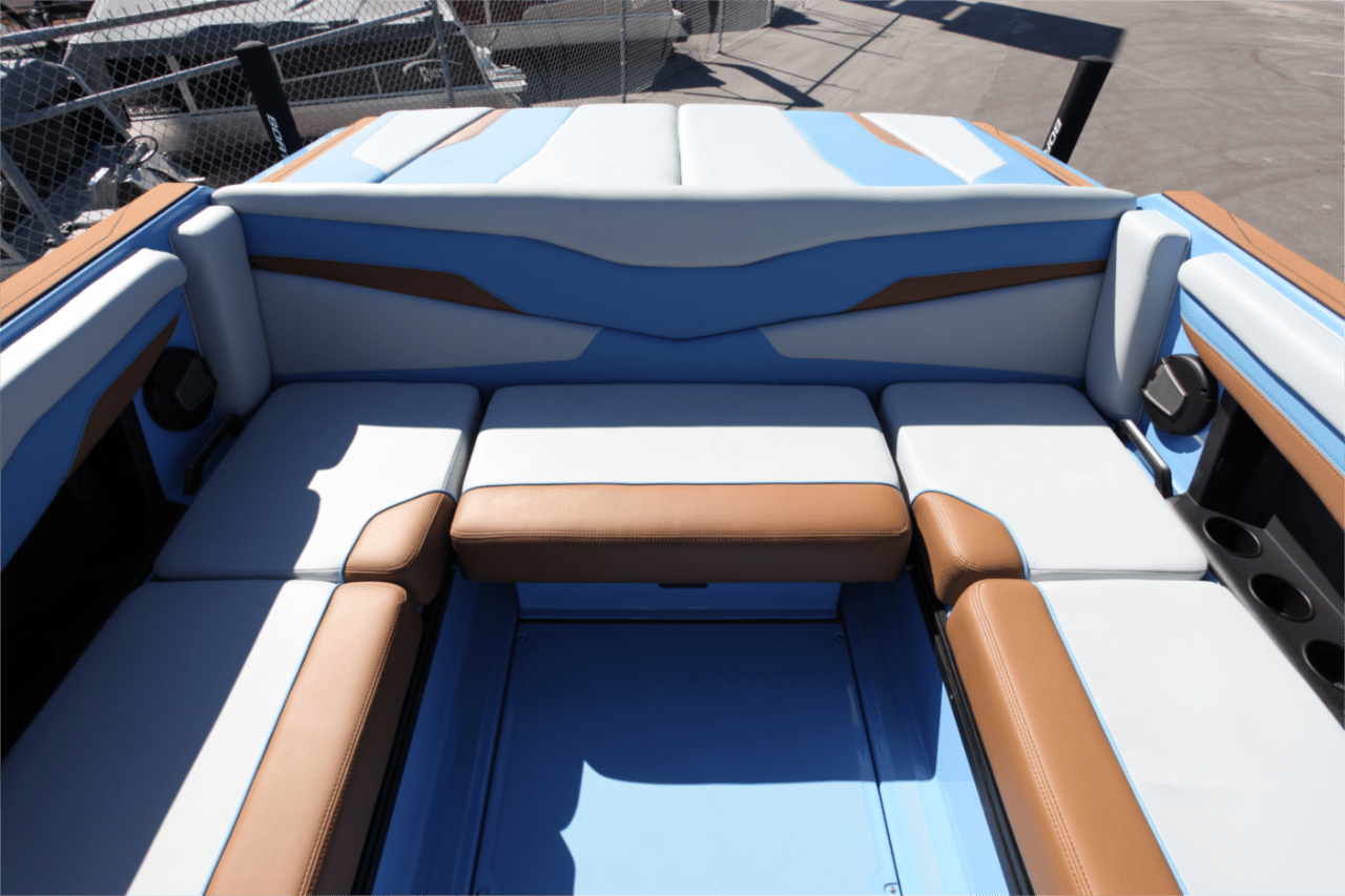 2025 Axis T220