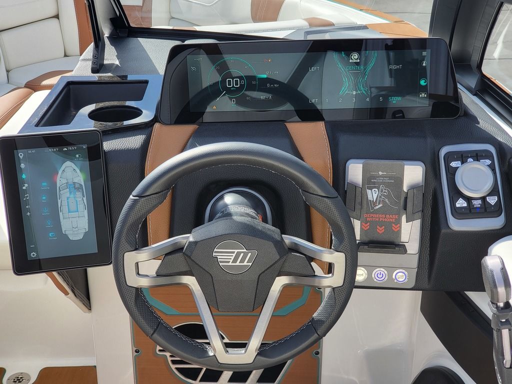 2025 Malibu Boats 23 LSV
