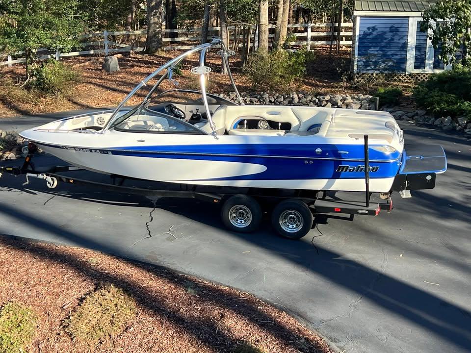 2004 Malibu Wakesetter 23 LSV