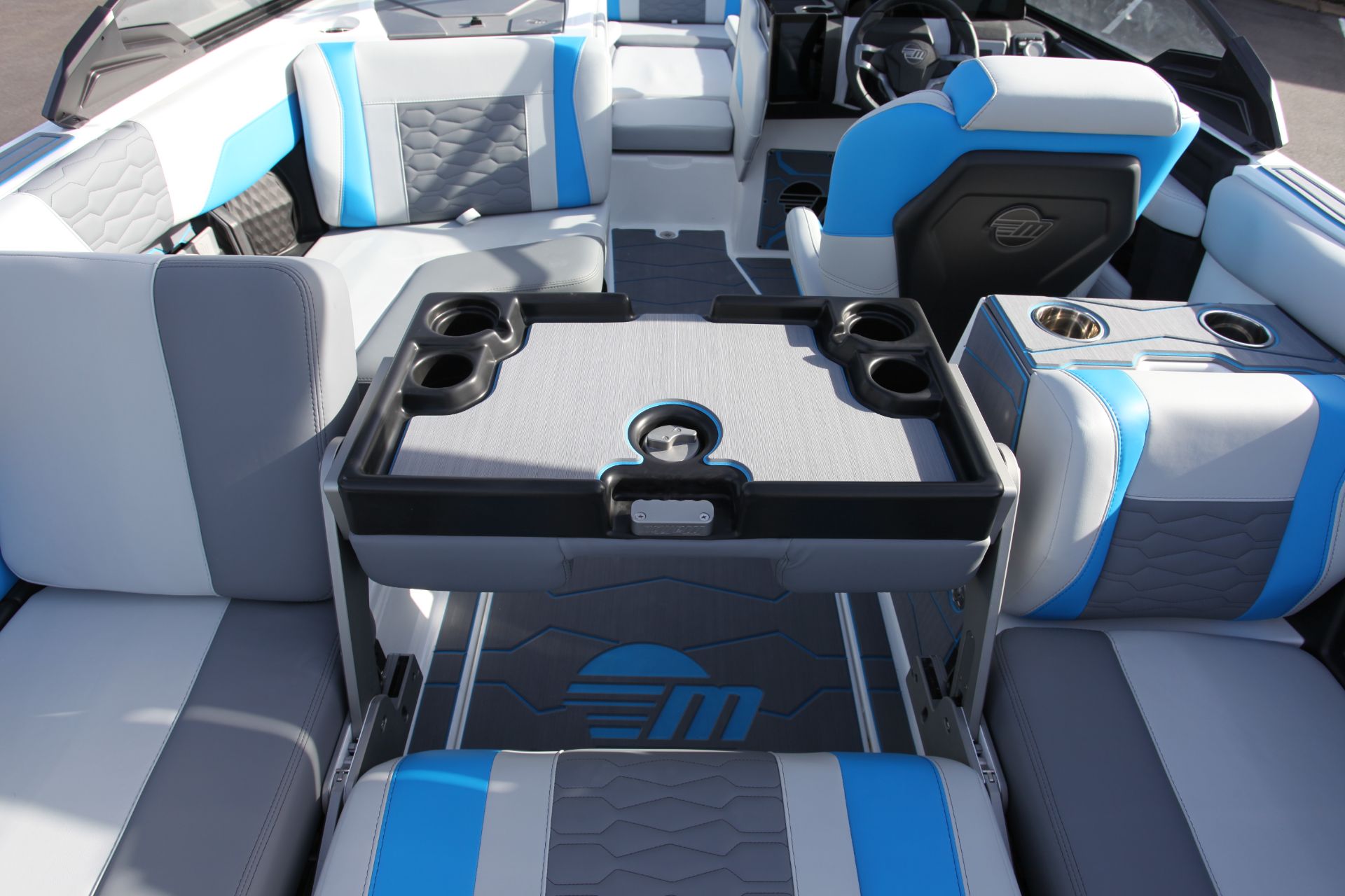  Malibu Wakesetter 24 MXZ