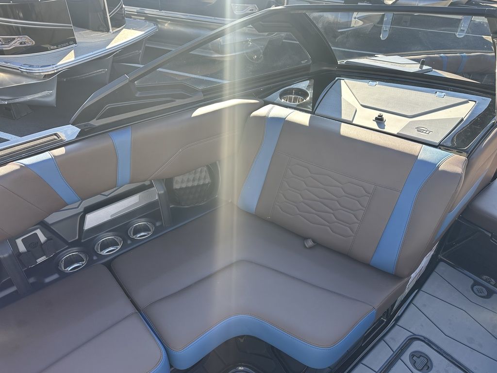 2024 Malibu Boats 23 MXZ
