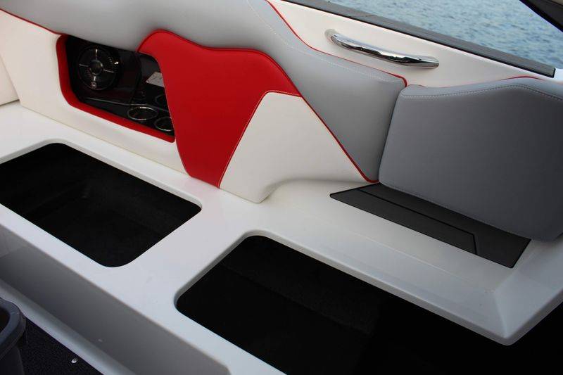 2020 Supreme ZS 212