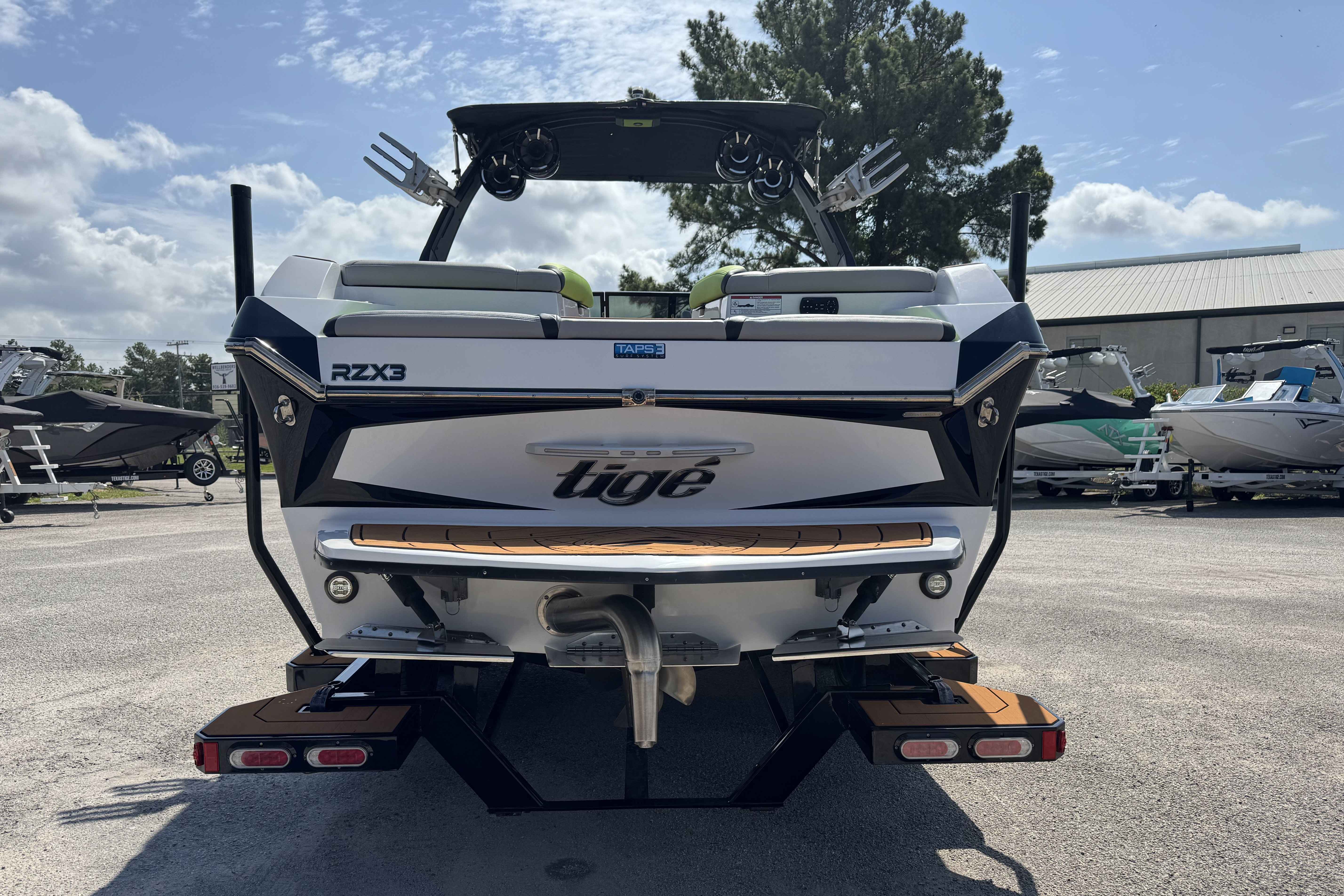 2019 Tige RZX3