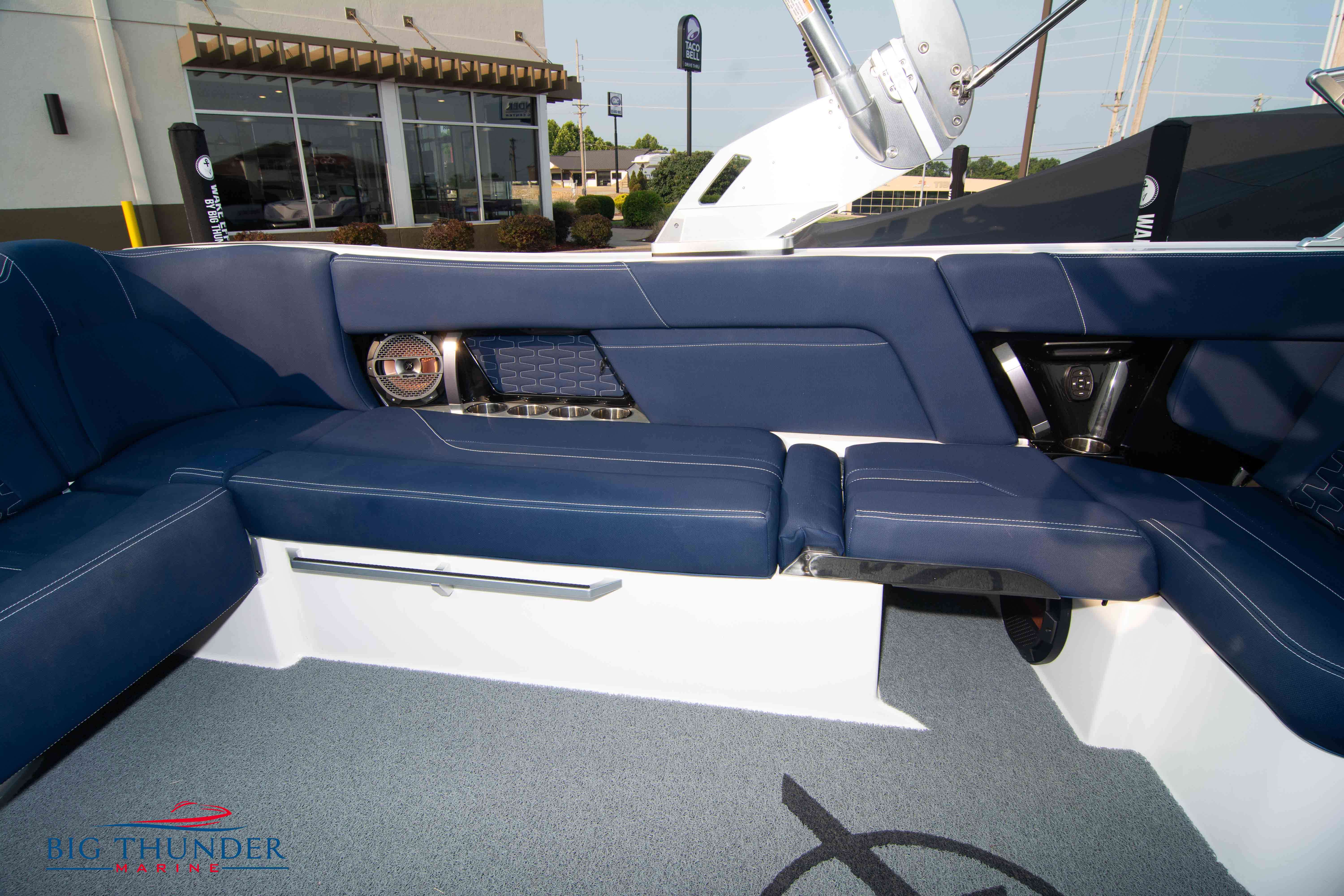 2021 Mastercraft X24
