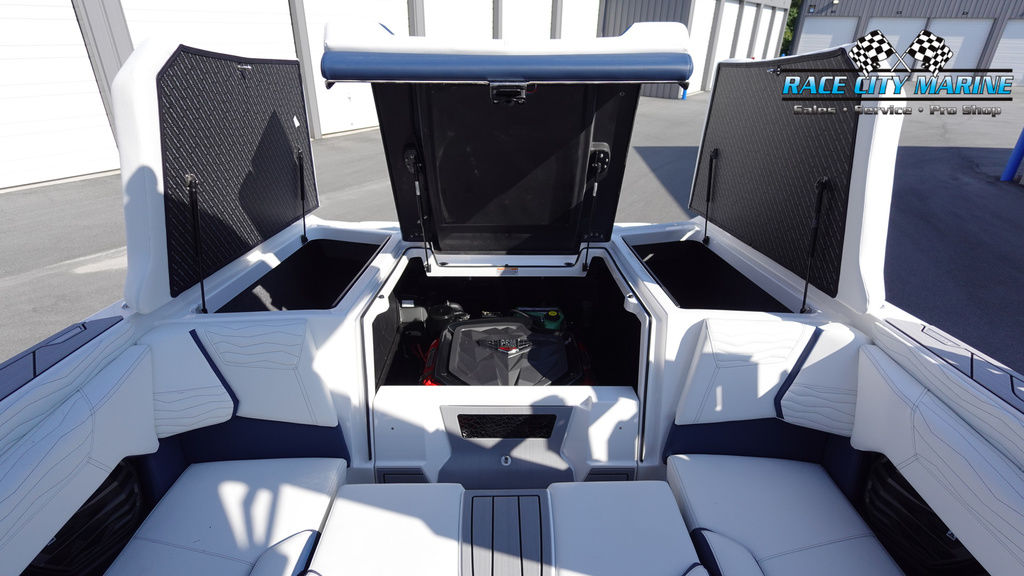2025 Nautique G23