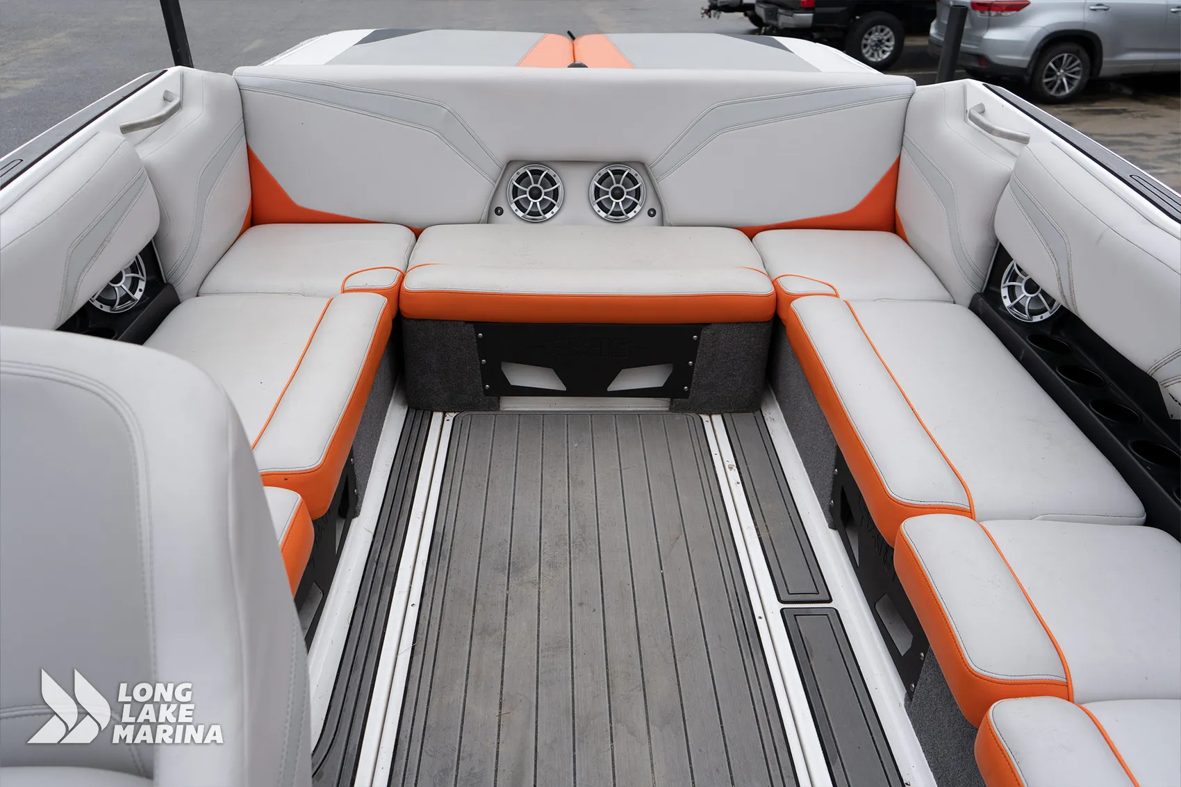 2016 Axis T23