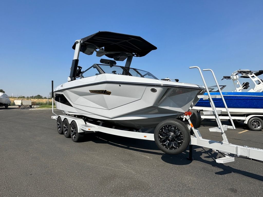 2025 Nautique Super Air Nautique G23
