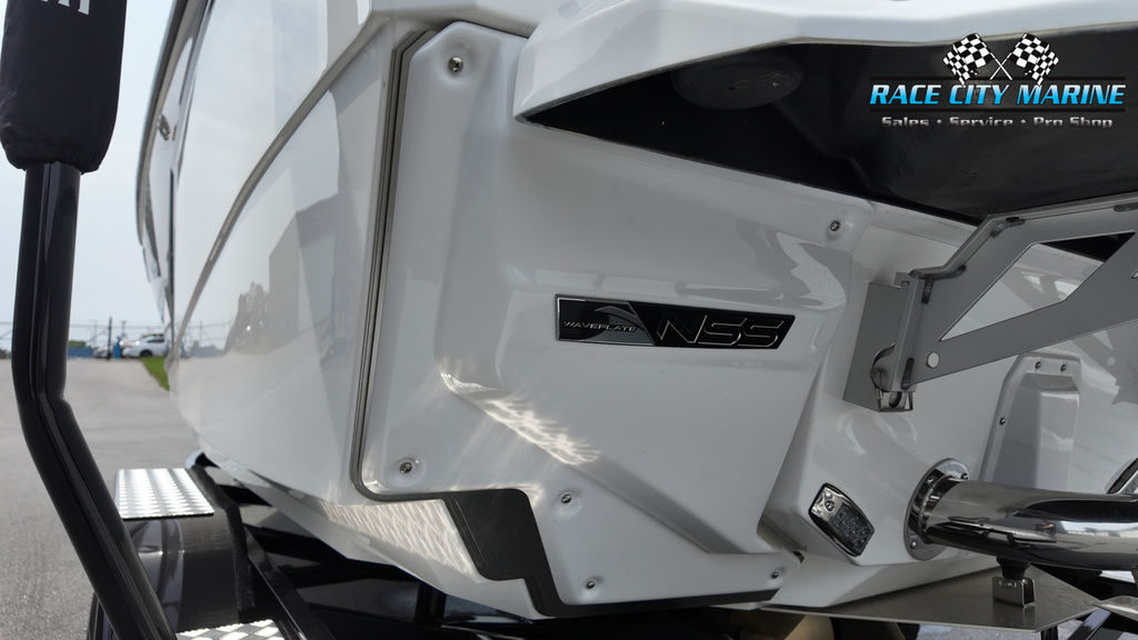 2025 Nautique G21