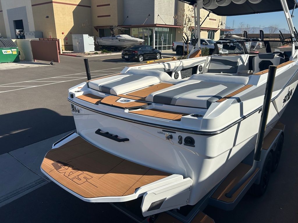 2025 Axis Wake Research T250