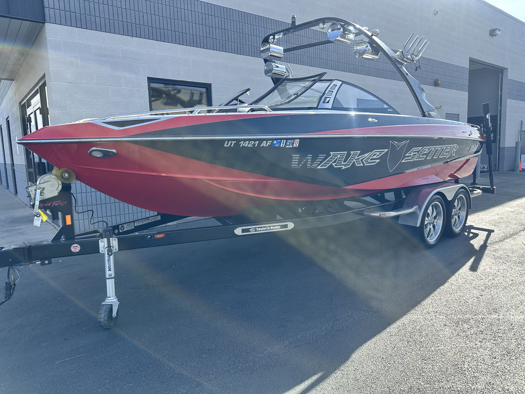 2008 Malibu 23 LSV