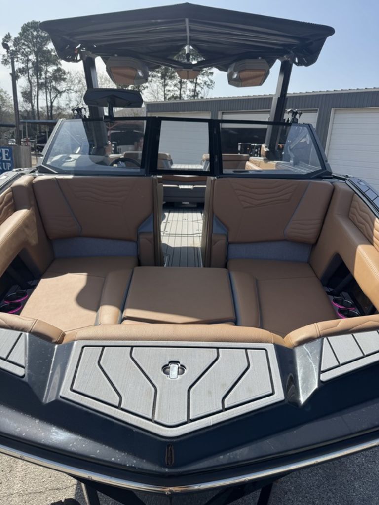 2025 Nautique Super Air Nautique G25