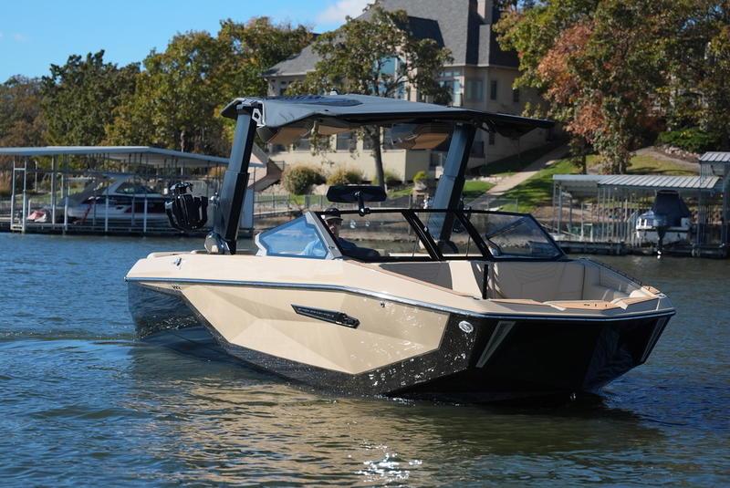 2025 Nautique Super Air Nautique G23