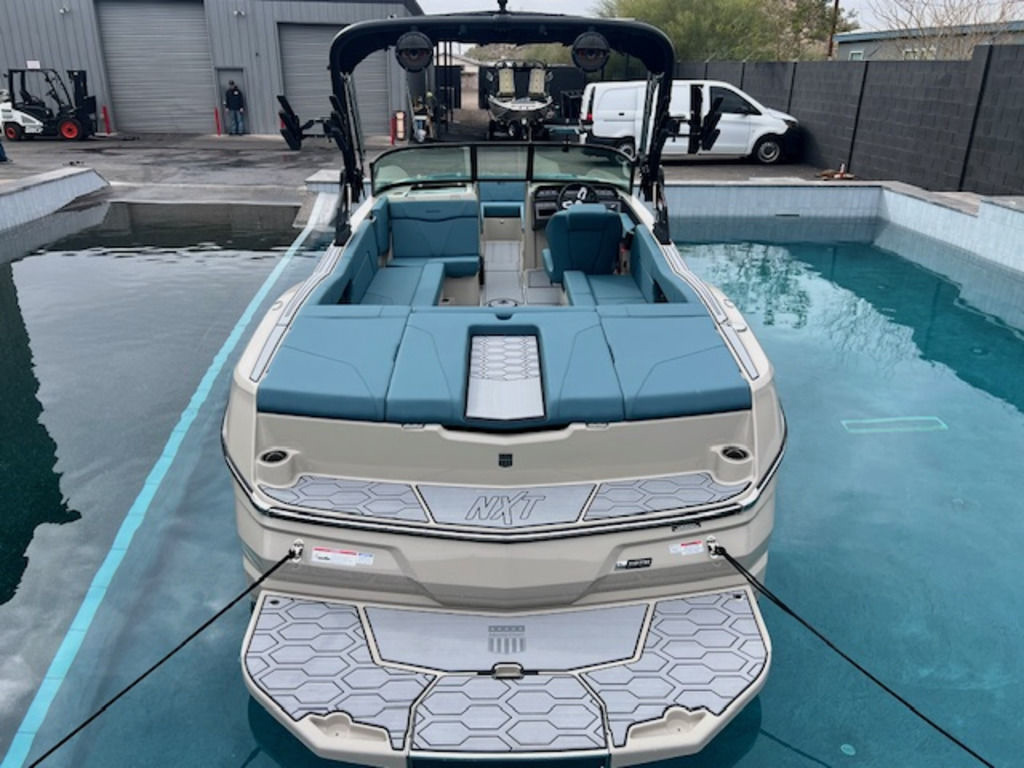 2025 Mastercraft NXT24