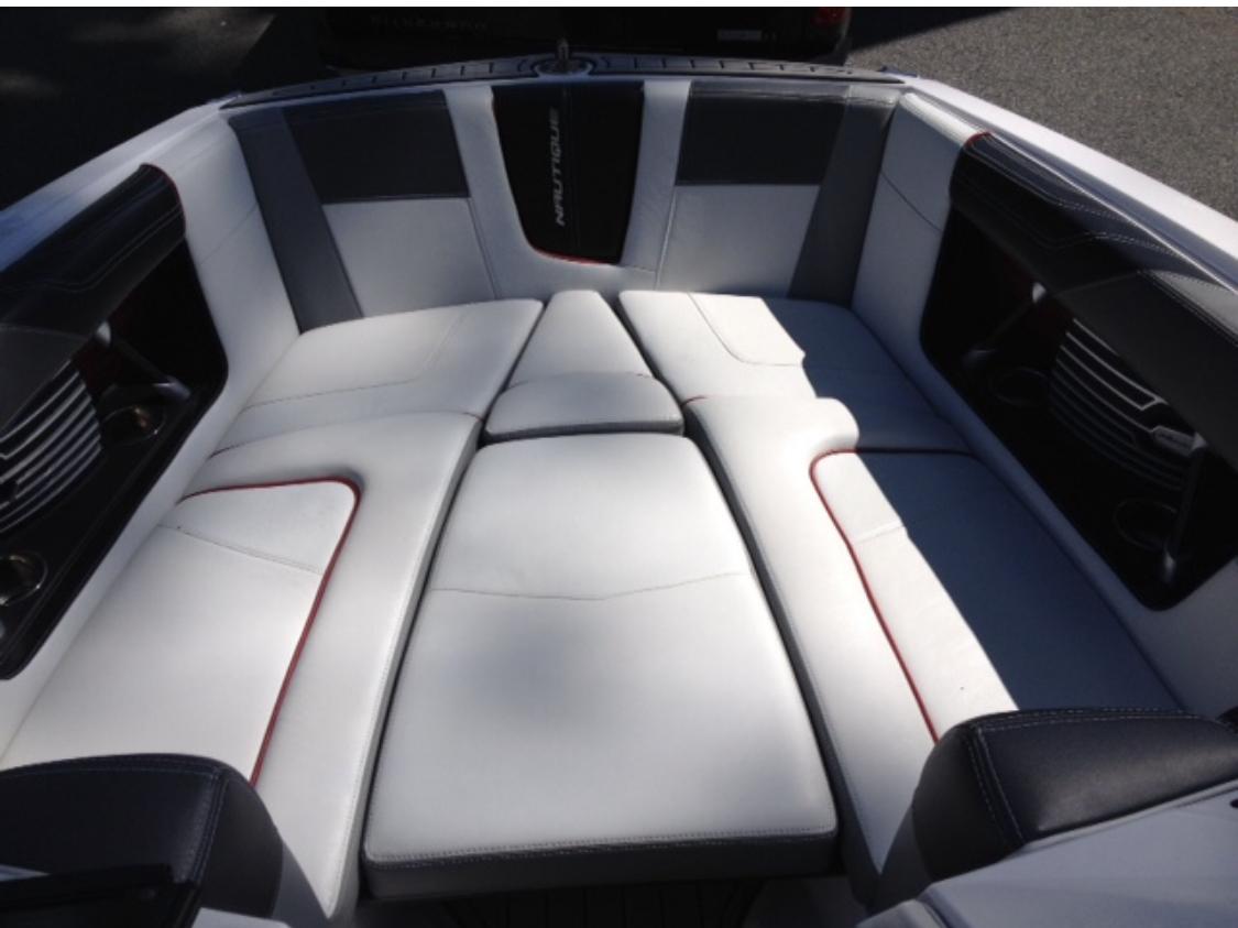 2013 Nautique G23 Supercharged XR7 Engine 550HP w/*Stern Thruster*
