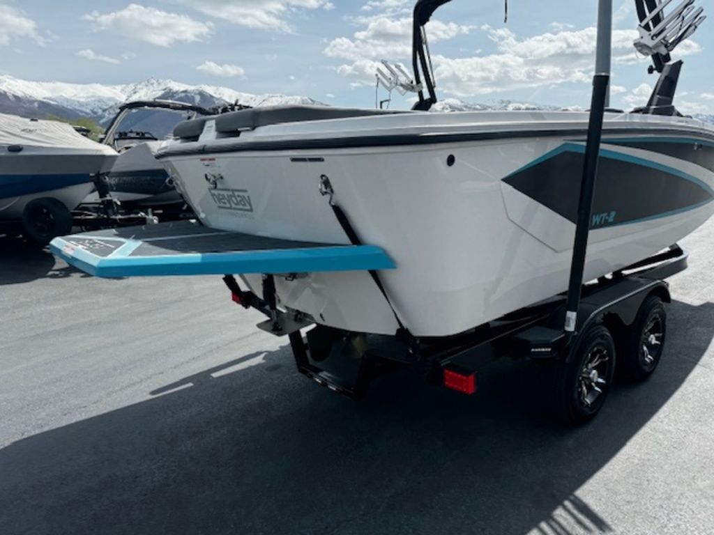 2018 Heyday Wake Boats WT-2
