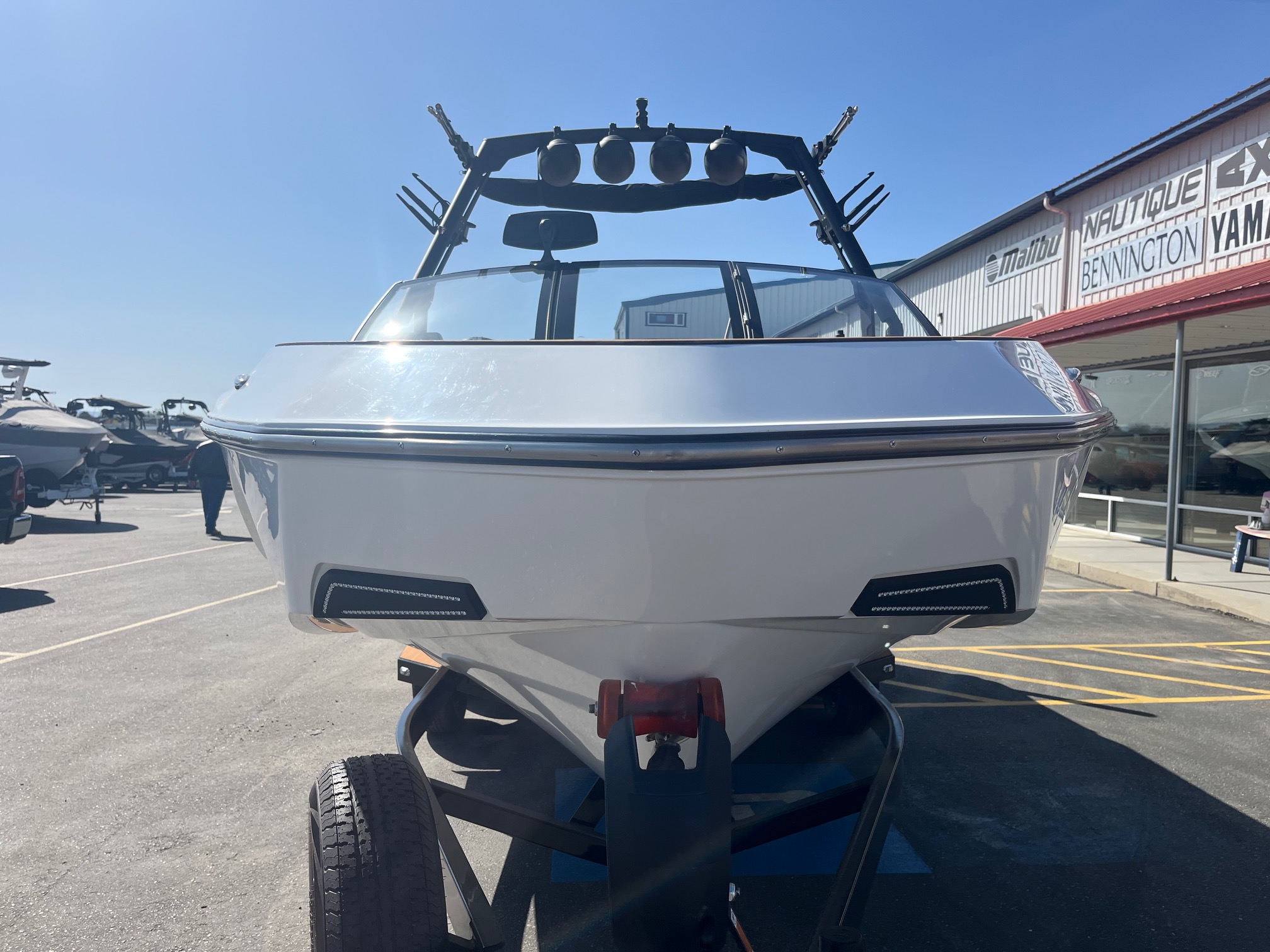 2025 Axis Wake Research T235