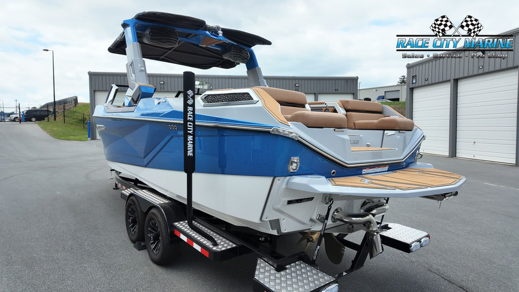2025 Nautique P25