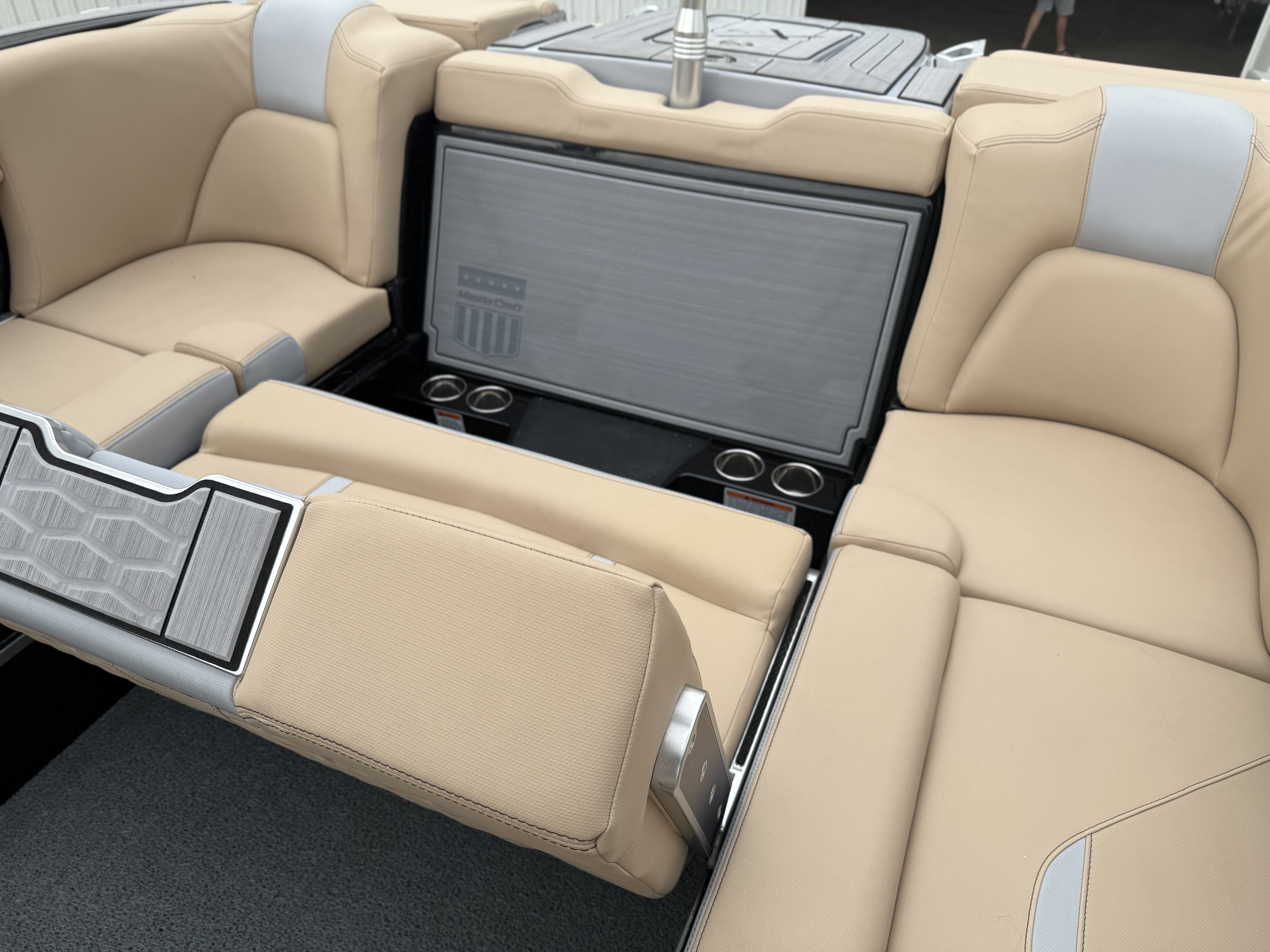 2023 MasterCraft X24