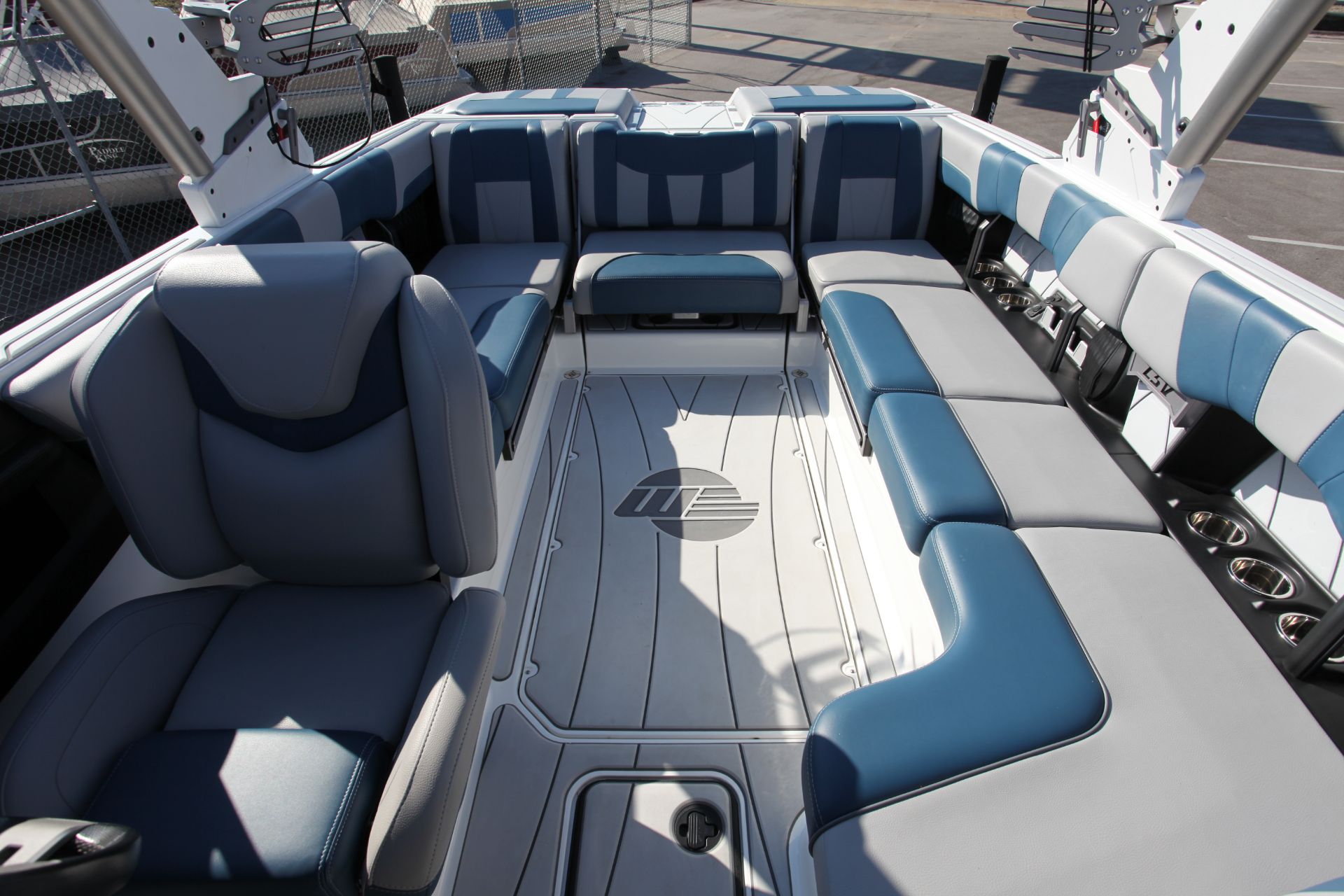  Malibu Wakesetter 23 LSV