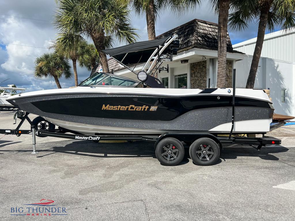 2023 Mastercraft XT24