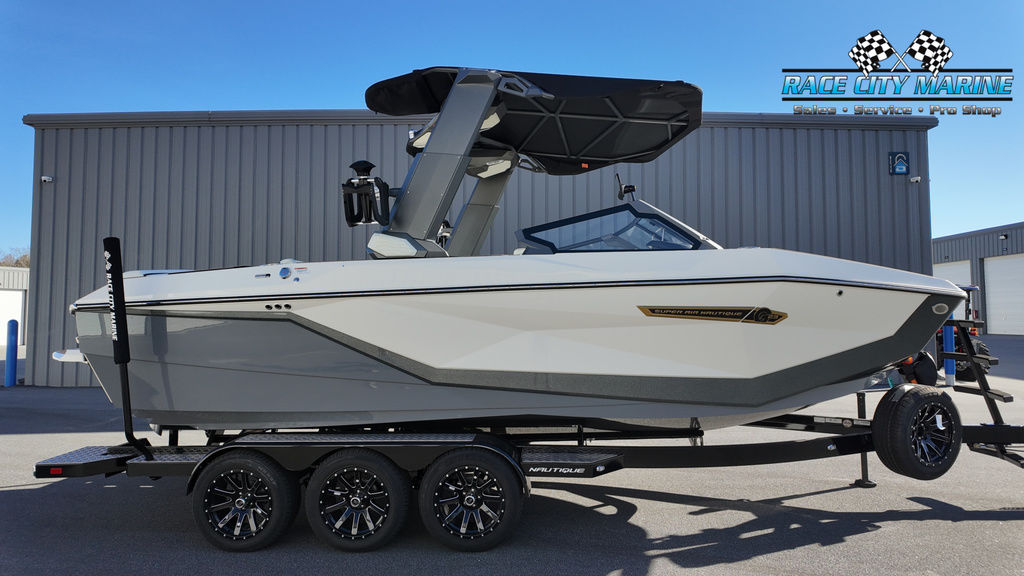 2025 Nautique G23