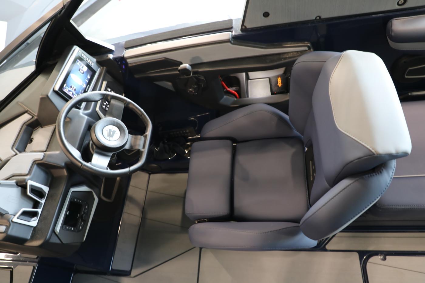 2024 axis T250