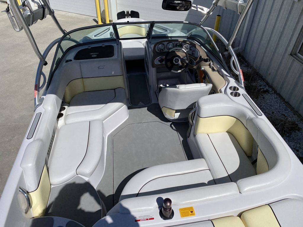 2008 Nautique Air Nautique 211