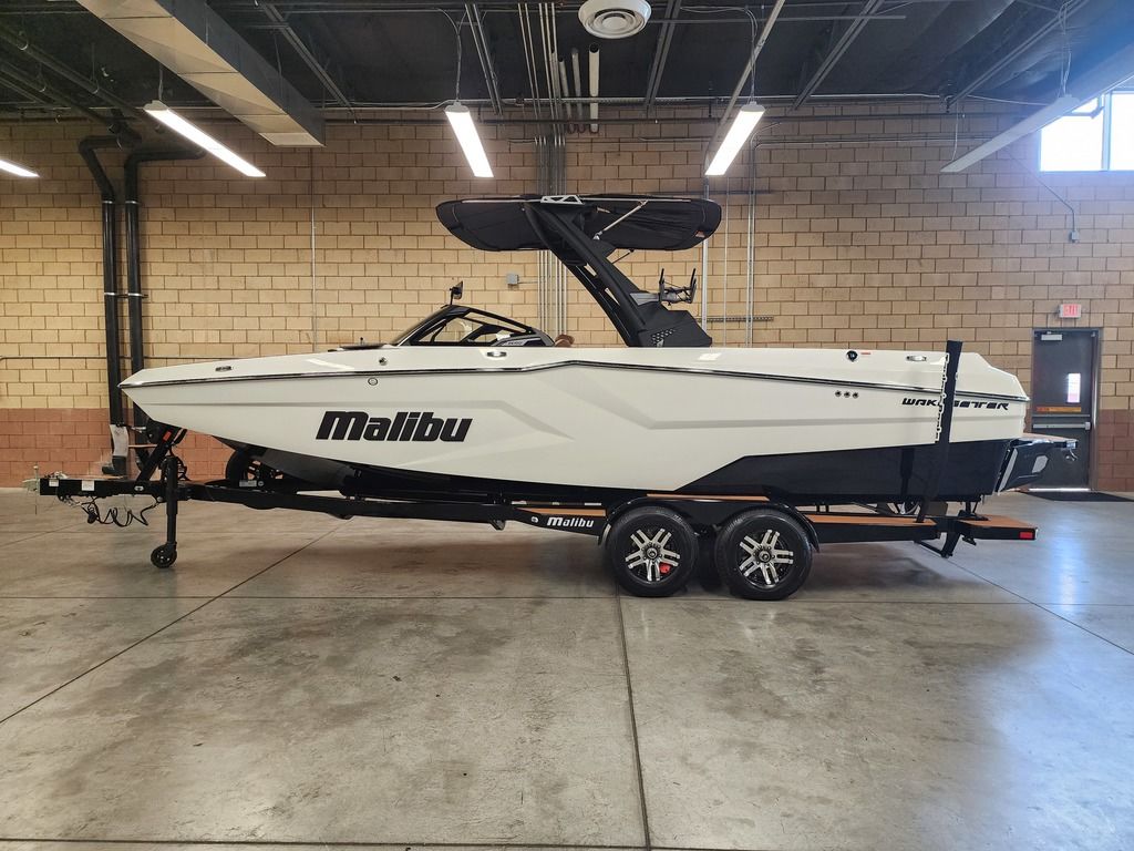 boat.Title