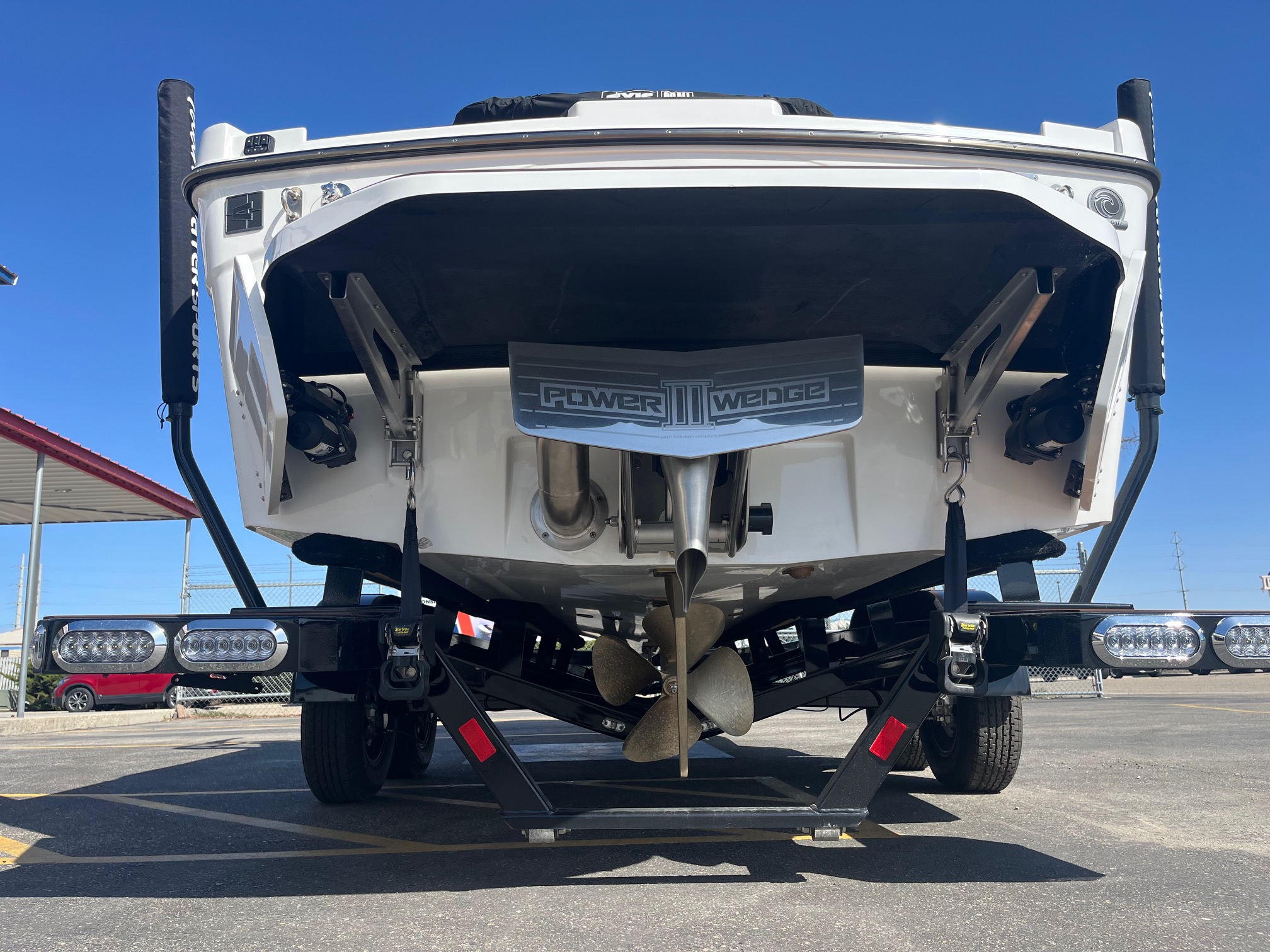 2025 Axis Wake Research T235