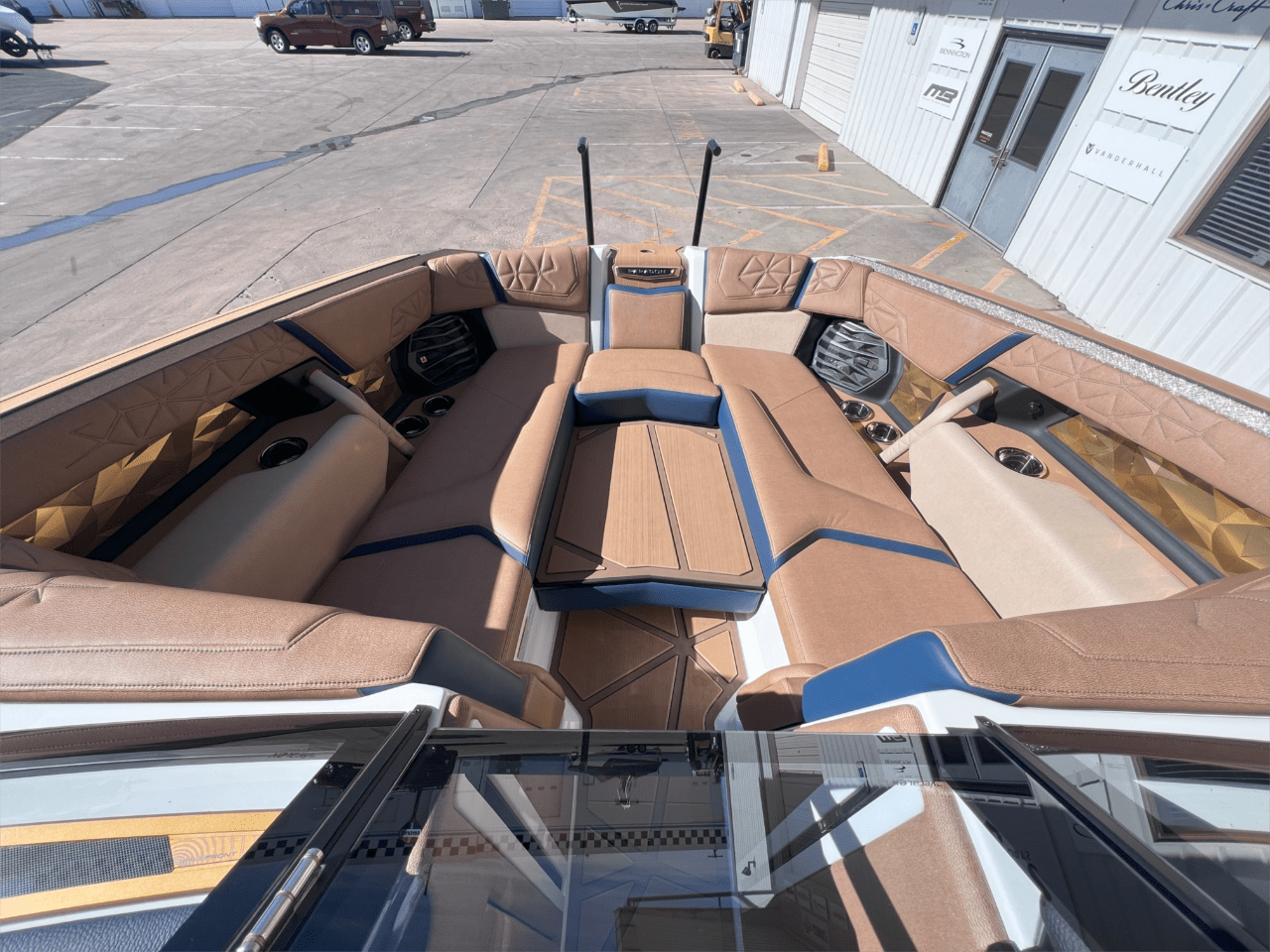 2024 G25 Paragon
