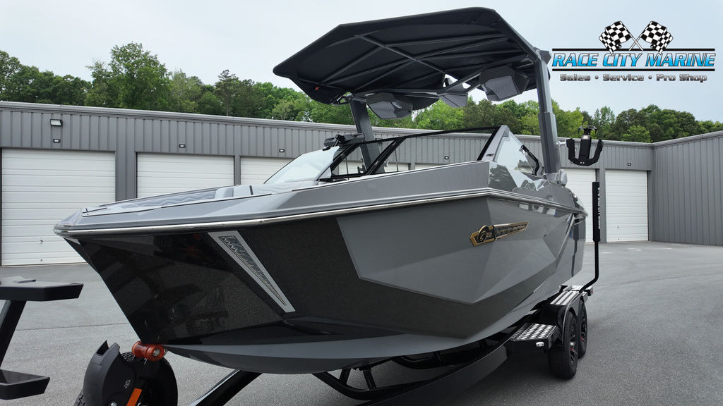 2025 Nautique G23