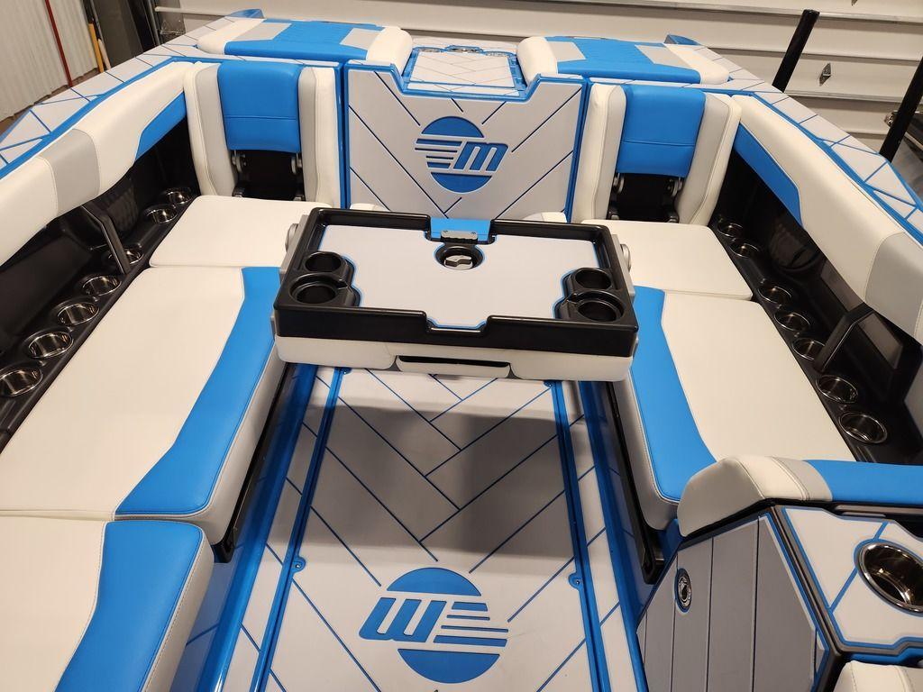 2023 malibu boats 26-LSV